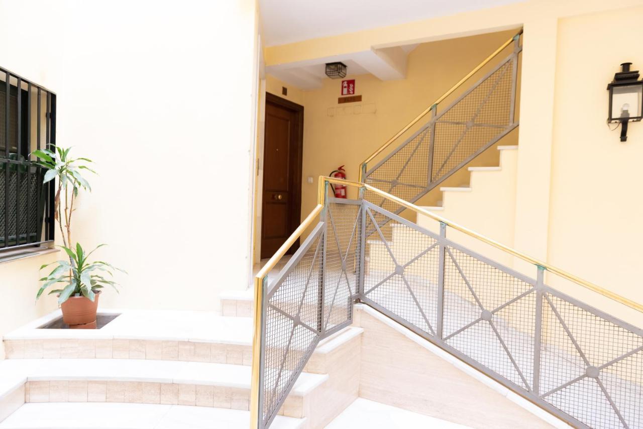 Tourist House Casa Pilatos Apartment Seville Exterior photo